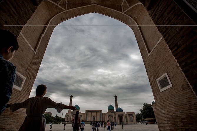 10 Days Private Historical Tour of Uzbekistan - Pace, guide service, and practical comfort