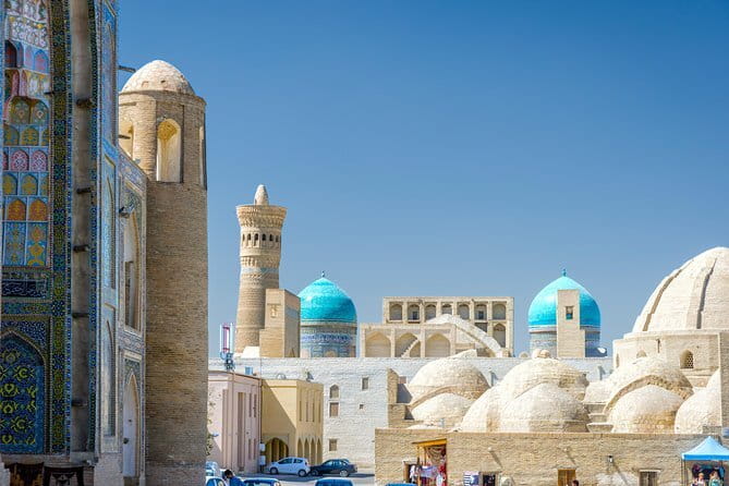 14-Day Uzbekistan Cultural Adventure Tour - Gijduvan ceramics and a night in the Kyzyl Kum Desert