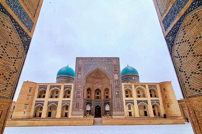 6- Day Private Tour to Tashkent, Khiva, Bukhara and Samarkand - Day 4: Bukhara’s mosques, fortress, and old trading center