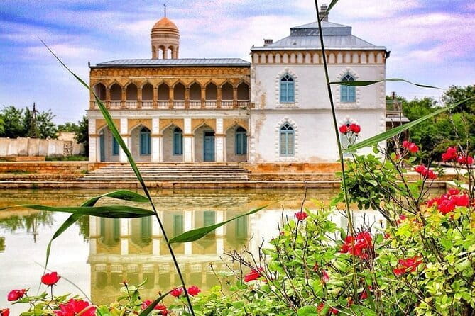 Beyond the Walls: Countryside Tour with Transport and Lunch - Bakhouddin Naqshbandi Mausoleum: the strongest stop