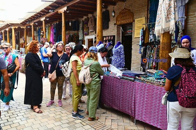 Bukhara Historical City Highlights Guided Walking Tour - Guide quality and group size