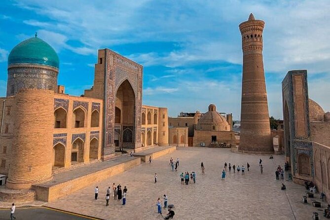 Bukhara in a Day History, Culture, and Local Insight Private Tour - Walking beneath the Trading Domes