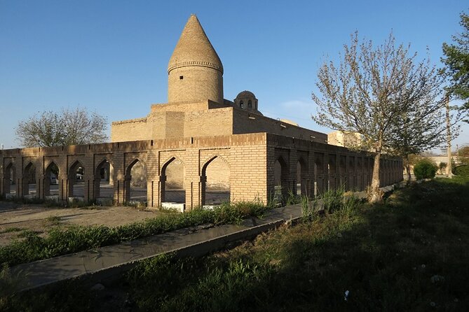 Bukhara Walking Tour - Chashmai Ayub and the Story of Water