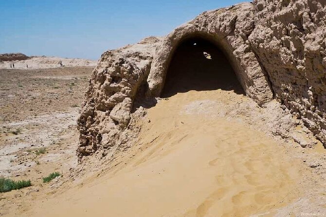 Daytrip From Khiva To Ancient Fortresses - A private car makes the remote route easier