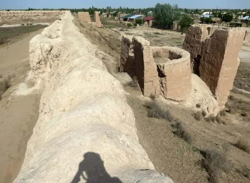 Daytrip from Khiva to six ancient fortresses - Topraq-Kala: palace ruins instead of a simple fort