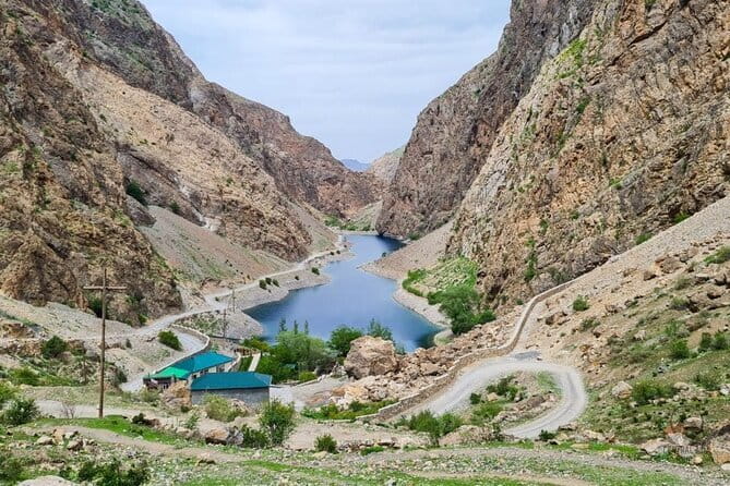 Discover the Majestic 7 Lakes of Tajikistan from Samarkand - Seven Lakes and the Colors of the Valley