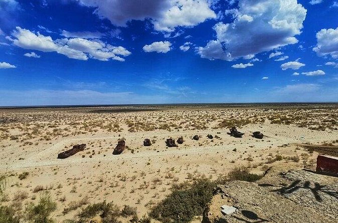Experience a Breathtaking Sunset at Aral Sea with Friendly People - Food, lodging, and what the $355 covers
