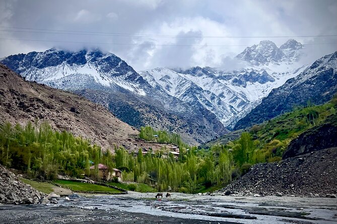From Samarkand: Day Trip to Tajikistan's Seven Lakes - Visiting all seven lakes near Marguzor