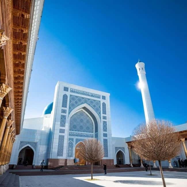 Full - Day Guided Tour in Tashkent - Amir Timur Square and the capital’s public spaces
