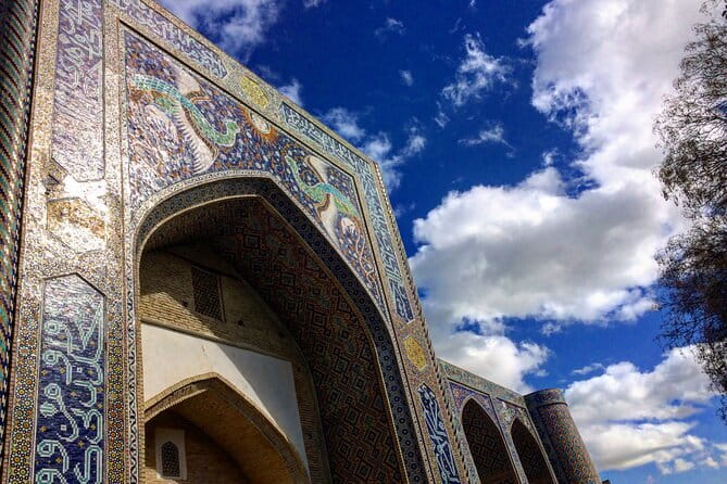 Full Day Private City Tour in Tashkent - Chorsu Bazaar, where the day becomes local