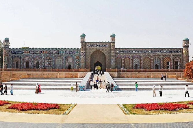 Full Day Private Tour to Fergana Valley from Tashkent - Jami Mosque and its 98 redwood columns