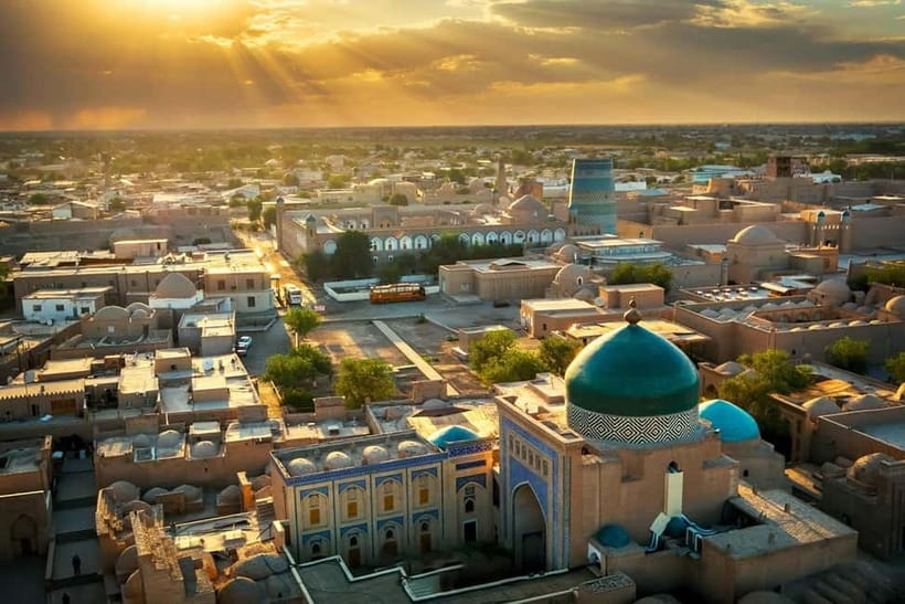 Guided tour around Khiva - Starting at Deshan Kala and Ota Darvoza
