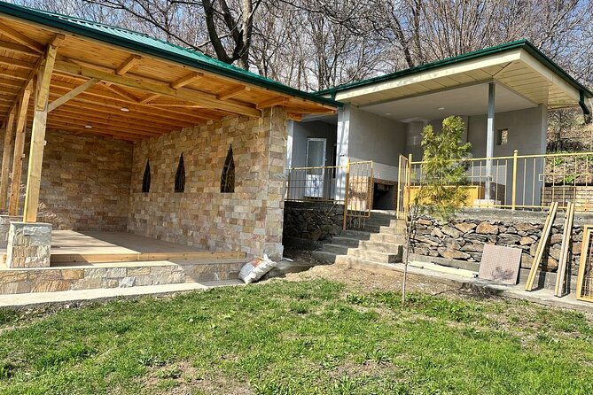 Nuratau Village Home Stay and Hiking tours from Bukhara - Nurata’s Chashma spring and Alexander’s fortress