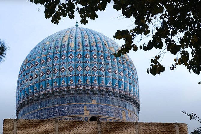 Private City Tour in Samarkand with Guide and Transportation - The guide makes the difference