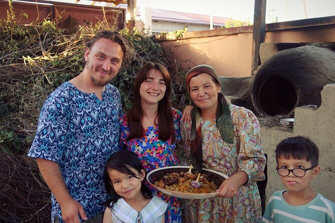 Private Samarkand Cooking Class with Market Tour & Transfers - Starting at the neighborhood market near the railway station