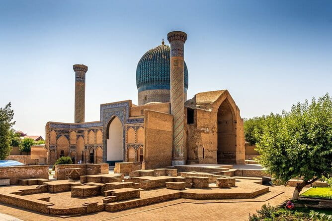Samarkand Ancient Silk Road City Tour w/ Pickup & Lunch Option - Carpets at the Silk Road Samarkand Center