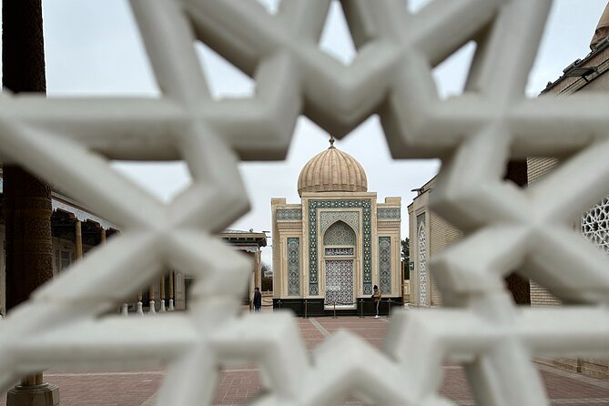 Samarkand Capital of Amir Timur Private Tour with Transport - Siab Bazaar, a welcome change of pace