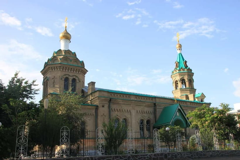 Samarkand European City Tour: Tsar-Era Architecture & Wine - Orthodox, Catholic, and Armenian landmarks