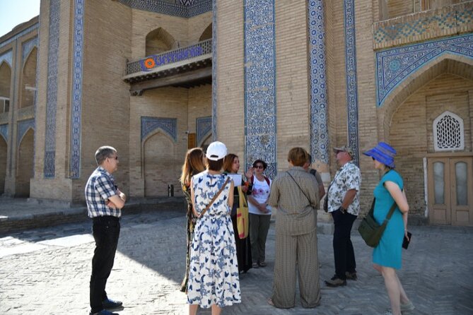 Samarkand Historical City Highlights Guided Walking Tour - Siab Bazaar brings the city down to street level