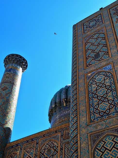 Samarkand: Historical City Walk with Local Stories - Key points at a glance