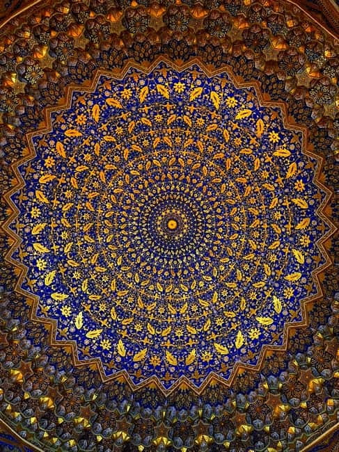 Samarkand: Historical City Walk with Local Stories - What the guide adds beyond the monuments