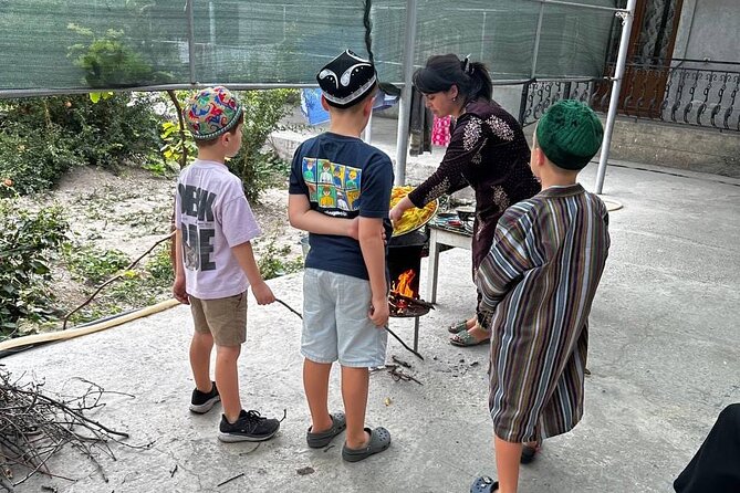 Samarkand Local Family Cooking Class and Siyob Bazaar Tour - Why this Samarkand experience feels different