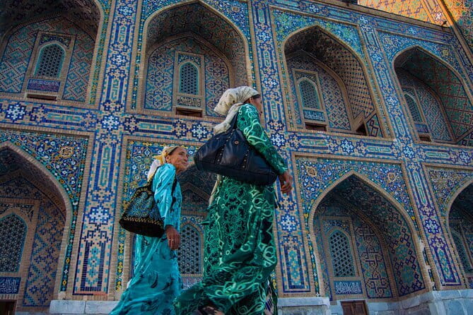 Samarkand Private Sightseeing Tour - Bibi Khanym Mosque and the story of Saray Mulk Khanum