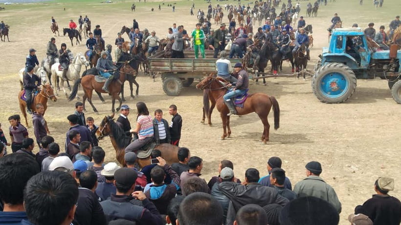 Samarkand: Uloq-Kopkari (Buzkashi) Game Day Tour - Two hours at Registan Square