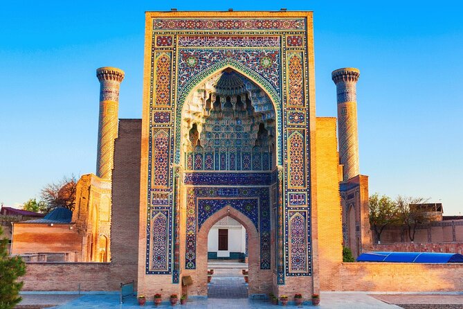 Silk Road Secrets Tour in Uzbekistan - Day two: Bukhara by Afrosiyob train