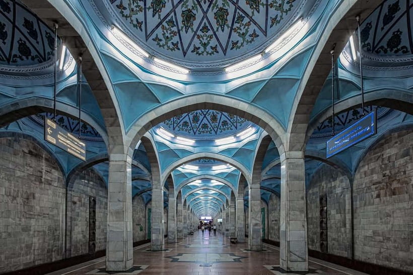 Tashkent: 4 Hour Food Tour and Metro Journey with a Guide - Chorsu Bazaar: a useful first taste of Uzbekistan