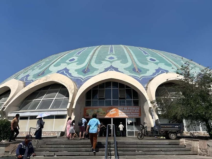 Tashkent: 4 Hour Food Tour and Metro Journey with a Guide - Tashkent’s metro: beautiful stations with a working-city feel