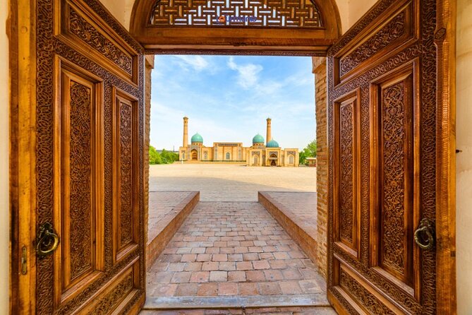 Tashkent City Highlights Guided Walking Tour - What makes this Tashkent walk worth considering