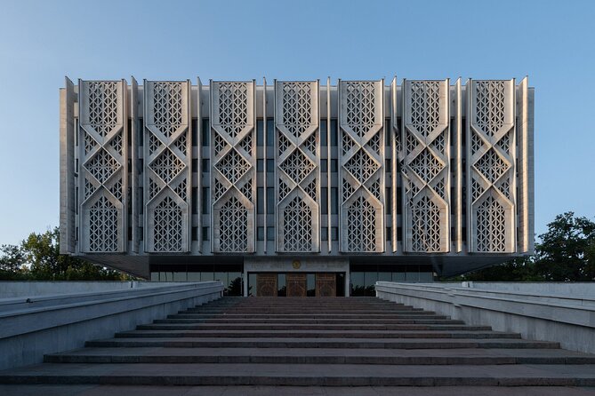 Tashkent Soviet Architecture (Modernism) and Subway station tour. - Key points to know before booking