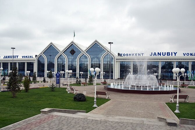 Transfer Tashkent Airport / Railway Station – Hotel - Communication is the deciding factor