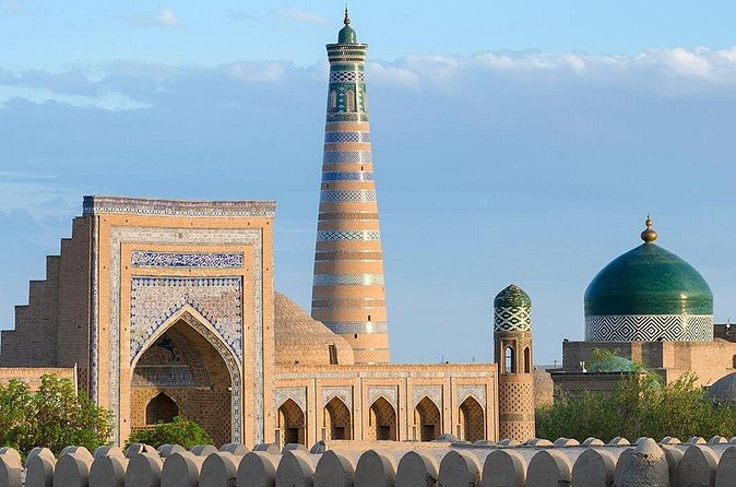 Urgench Airport / Railway Station - Khiva Transfer - Private transport, not a sightseeing tour