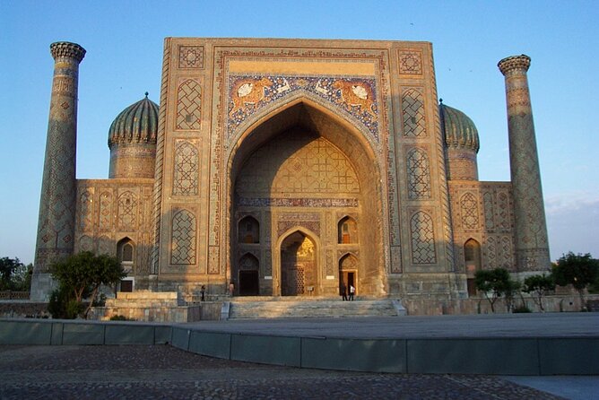 Uzbekistan 4 Days Private Tour Tashkent-Bukhara-Samarkand-Tashkent bullet train - Bolo Hauz Mosque and the Ark of Bukhara